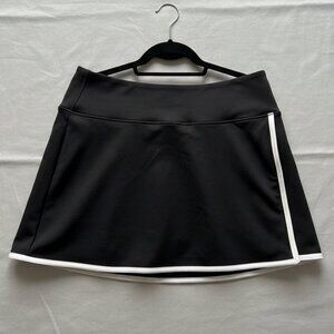 YPB SculptLUX Black Skort – Size L – Excellent Condition